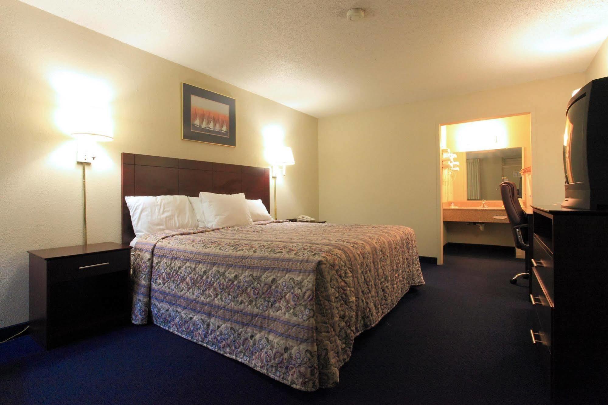 Americas Best Value Inn Newton Habitación foto